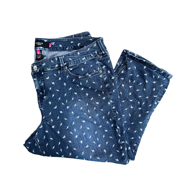 torrid Pants - Women's TORRID Denim capris with lightning bolt design size 22